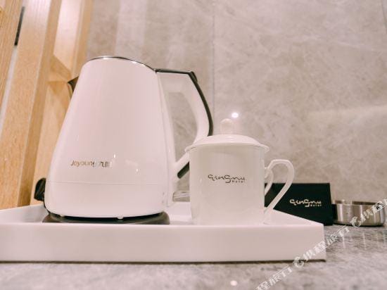 Qingmu Select Hotel (Ma'anshan Geyang Road Lvzhou Huayuan) Hotel in Nanjing