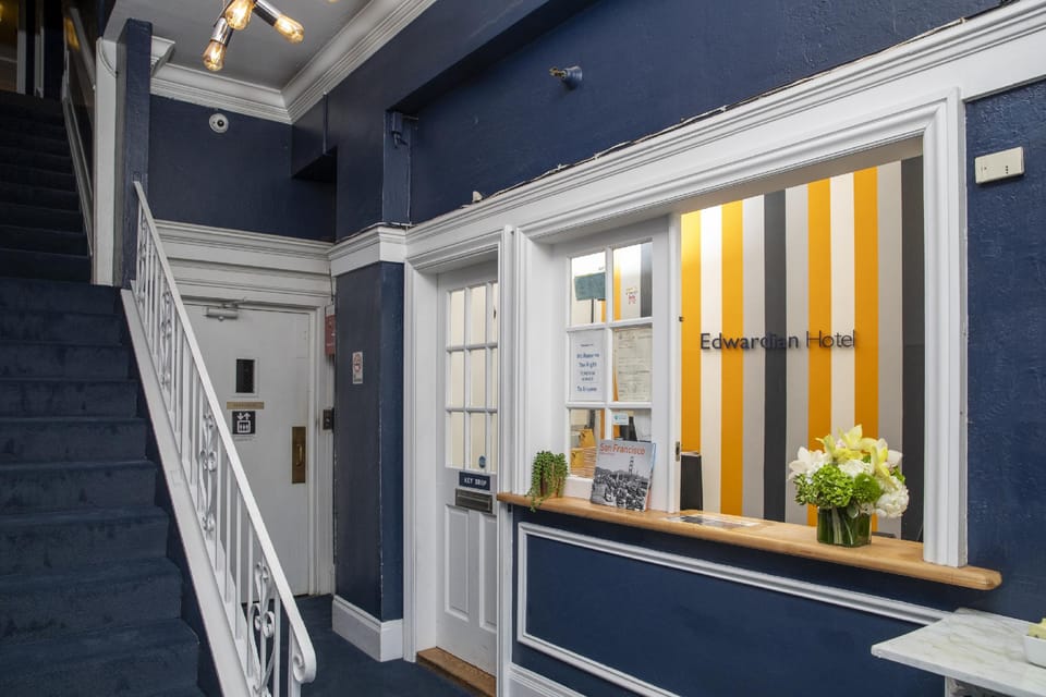 Edwardian Hotel Hotel in Western Addition