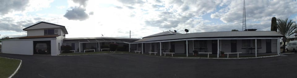 Leo Hotel Motel Hotel in Queensland