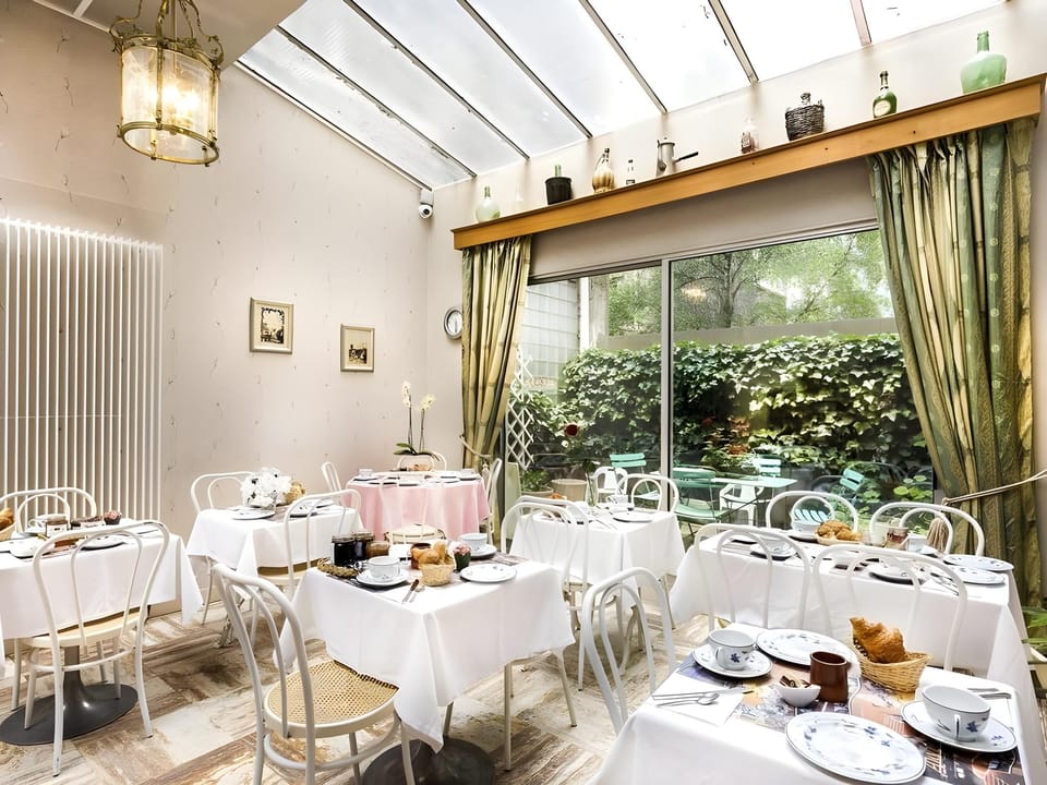 Hotel Clos d'Alesia Hotel in Paris