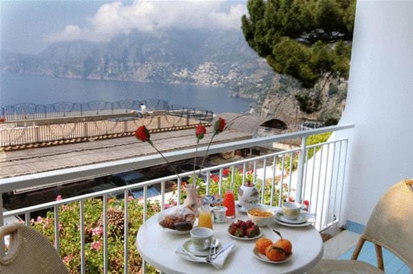 Hotel Le Fioriere Hotel in Praiano
