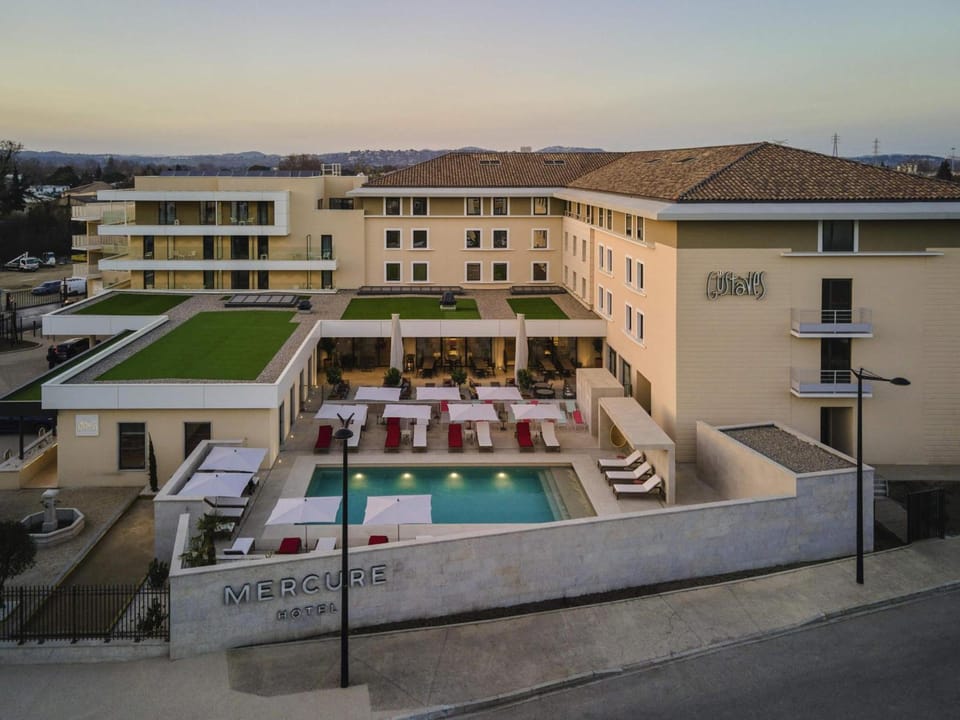 Mercure Avignon Gare TGV Hotel in Avignon