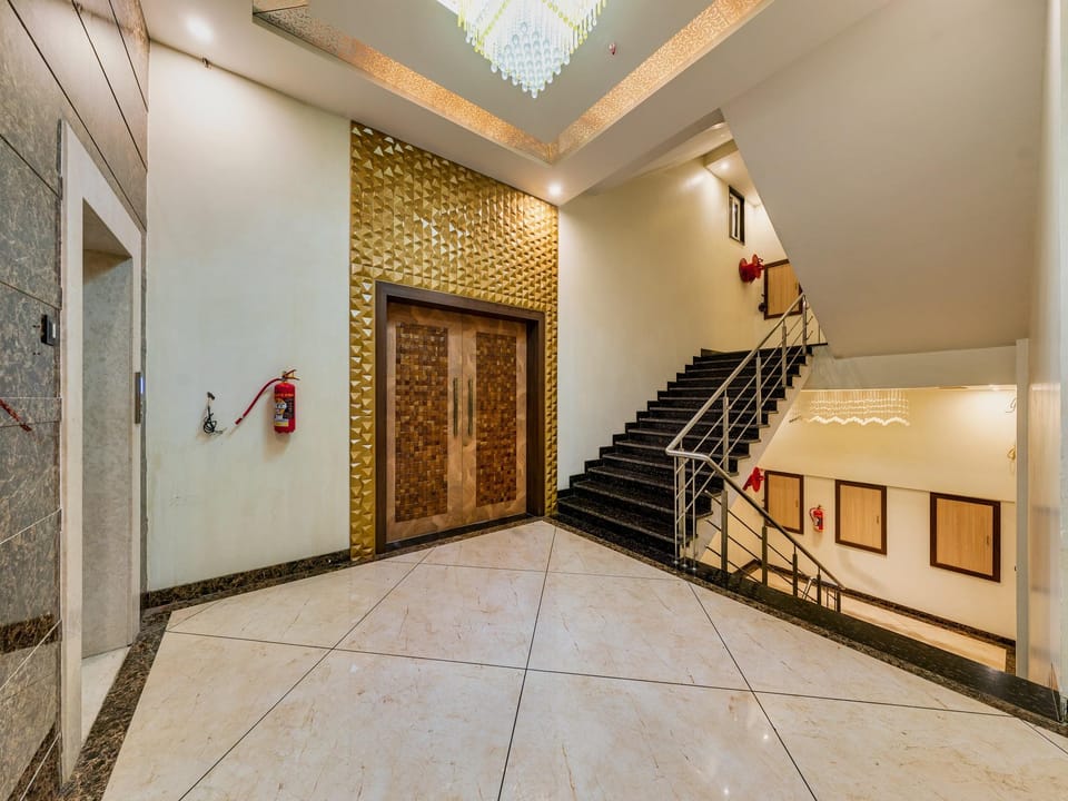 Hotel Chandradeep Regency Hotel in Maharashtra