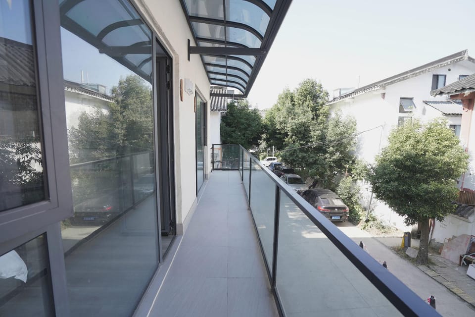 Xiangxie Lishe Guesthouse Hotel in Chengdu