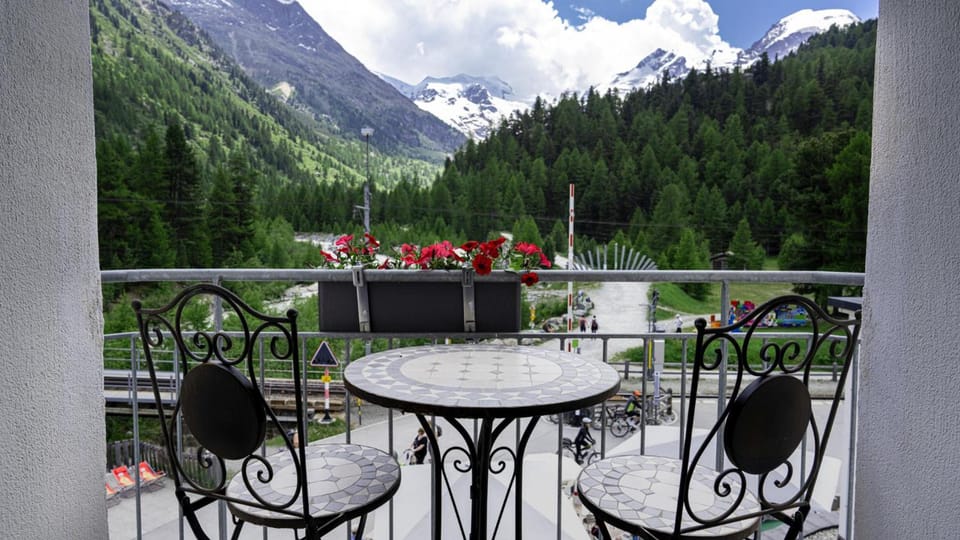 Hotel Morteratsch Hotel in Samedan
