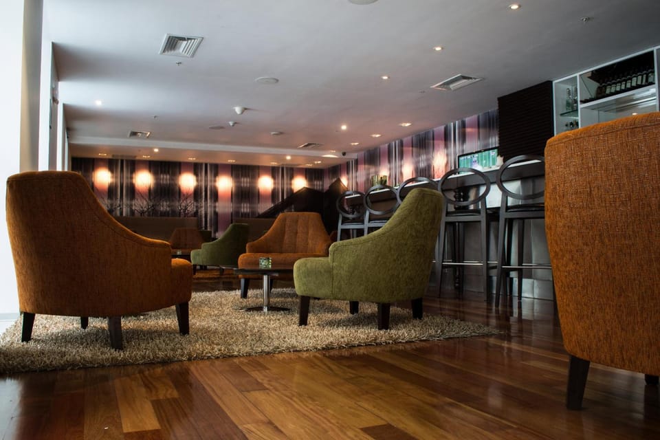 Bar/lounge