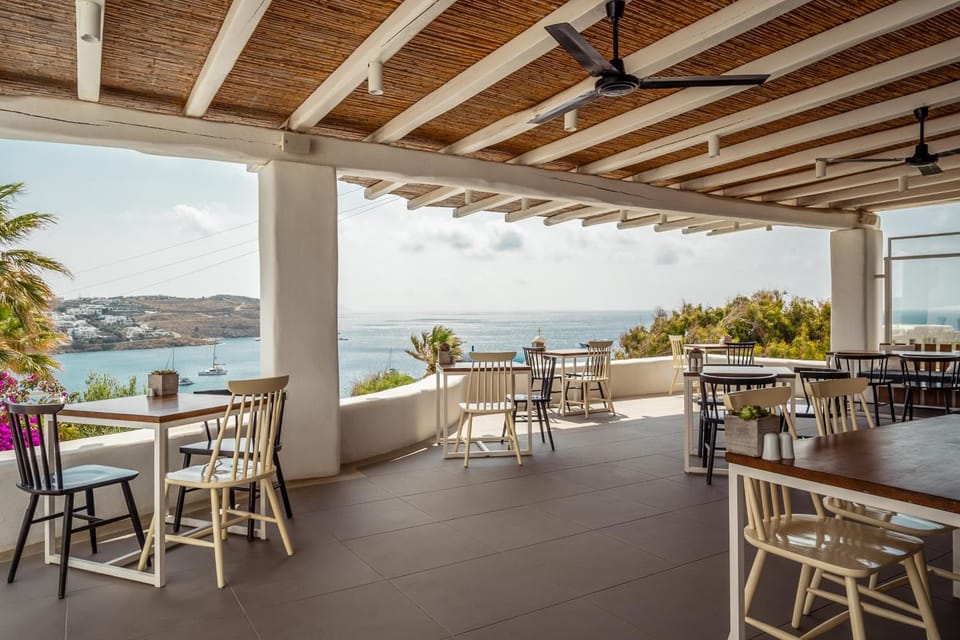 Pietra E Mare-Mykonos Moments Hotel in Decentralized Administration of the Aegean