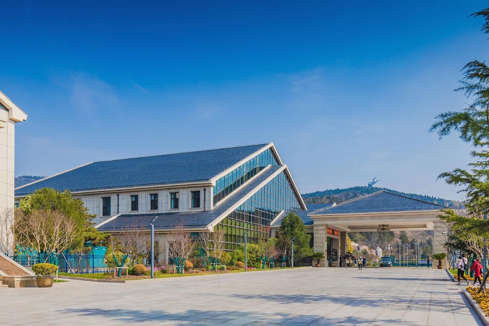 Fengcheng International Hotel Hotel in China
