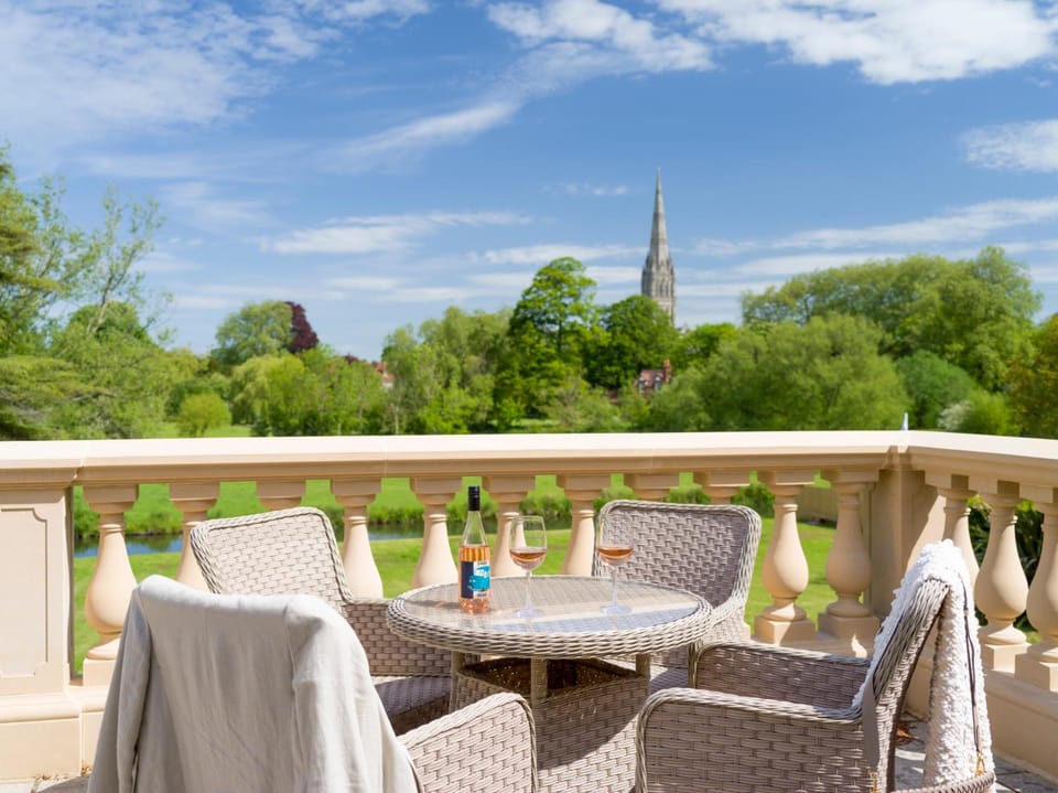 The Riverside Hotel in Salisbury