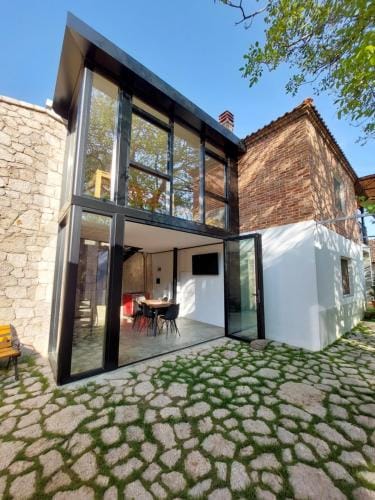 VILA RIRA - Rrajce, Shebenik Hotel in North Macedonia
