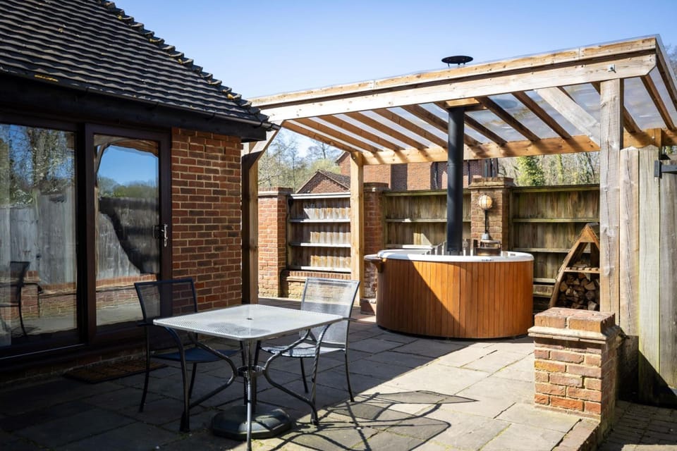 Tewinbury Farm Hotel Hotel in East Hertfordshire District