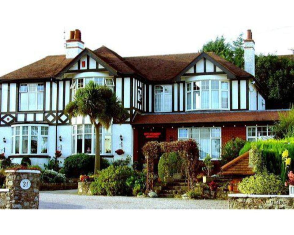 Newton House Hotel in Torquay