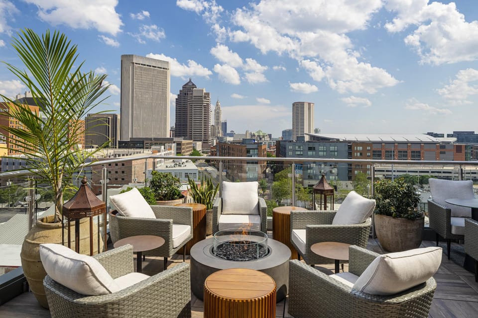 AC Hotel Columbus Downtown, OH Hotel in Short North