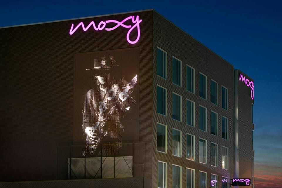 Moxy Austin - University Hotel in Austin