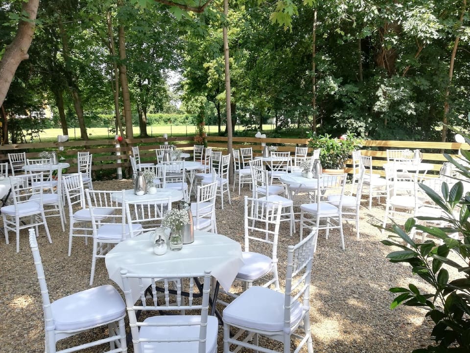 VILLA BOWDY Hotel in Düren