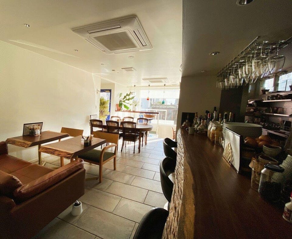 Casablanca Pool House Hotel in Kanagawa Prefecture
