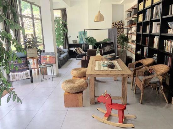 Hangzhou Lin'an Nuanshan Homestay Hotel in Hangzhou