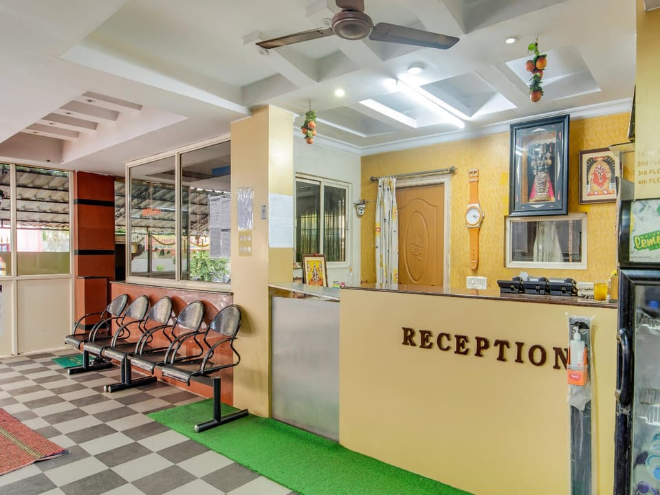SPOT ON SGS RESIDENCY Hotel in Visakhapatnam