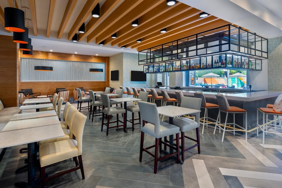 Bar/lounge