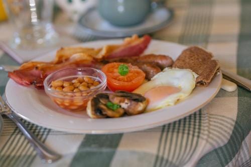Yew Tree Farm Hotel in Staffordshire Moorlands District