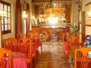 Bar/lounge