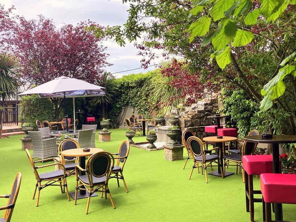 Hibernian Hotel Hotel in County Cork