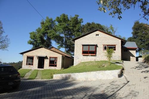 Cabanas Hojarasca Lodge in Hidalgo, Mexico
