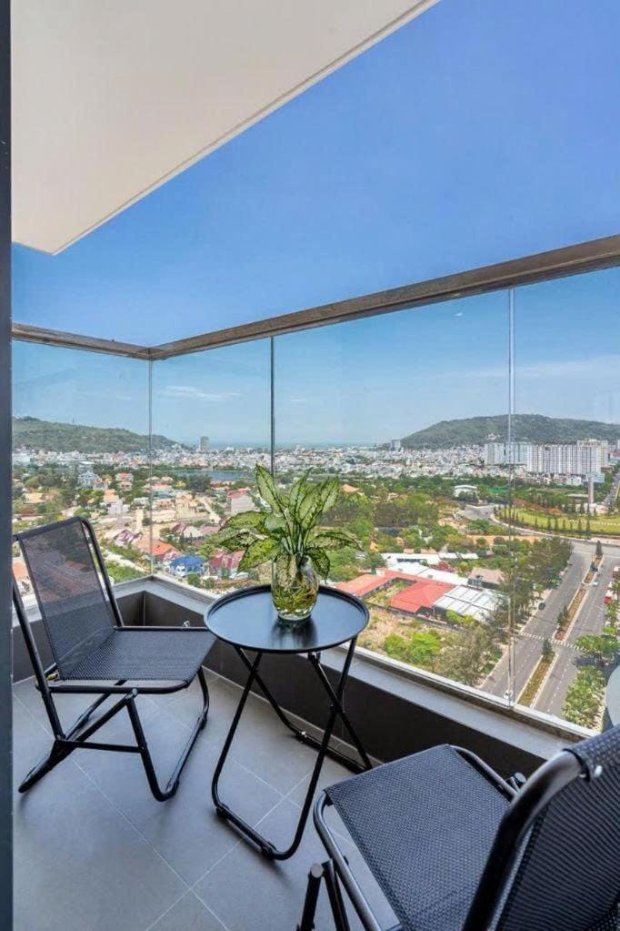 Mermaid Seaview Apartment Vung Tau Apartment hotel in Vung Tau