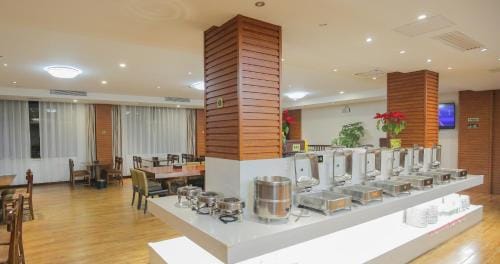 Xin Jue Jiayi Hotel Airport and International Resort Hotel in Shanghai