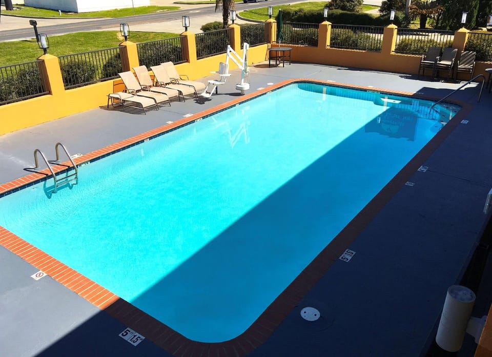 Americas Best Value Inn Denham Springs Baton Rouge Motel in Mississippi
