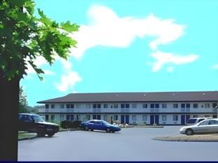 Hilltop Inn Pittsburgh Motel in Pennsylvania