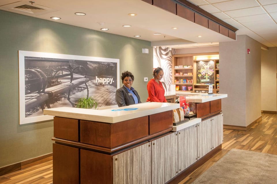 Hampton Inn & Suites Mobile Providence Park/Airport Hotel in Mobile