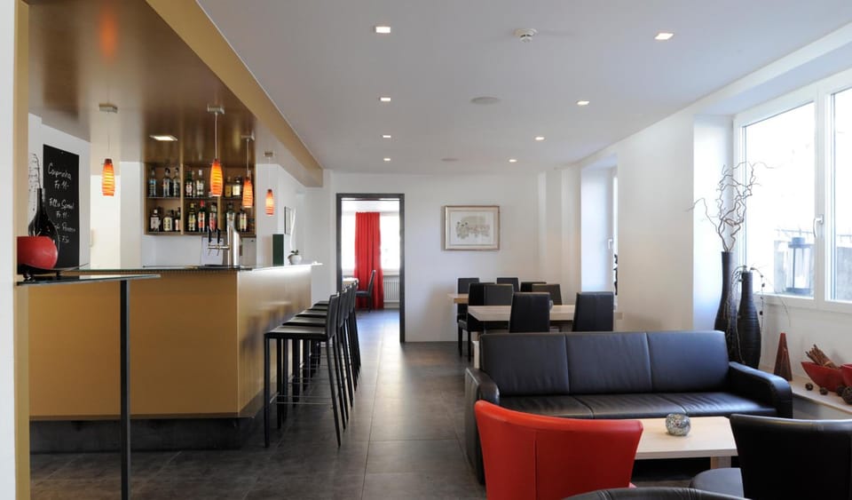 Bar/lounge