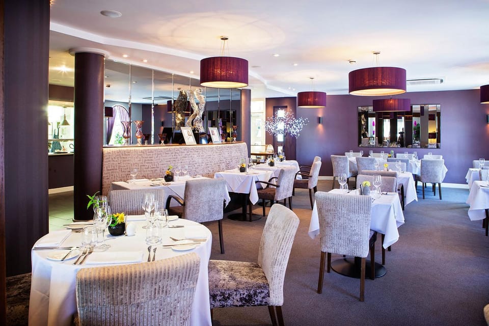 315 Bar And Restaurant Hotel in England