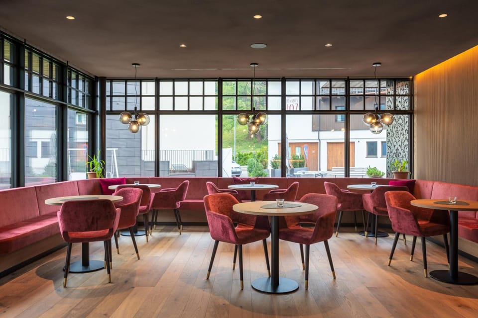 Family Apartments Vioz Hotel in Trentino-South Tyrol
