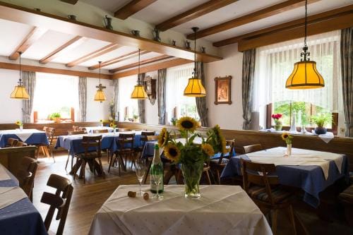 Landgasthof Kinzigstrand Hotel in Ortenau