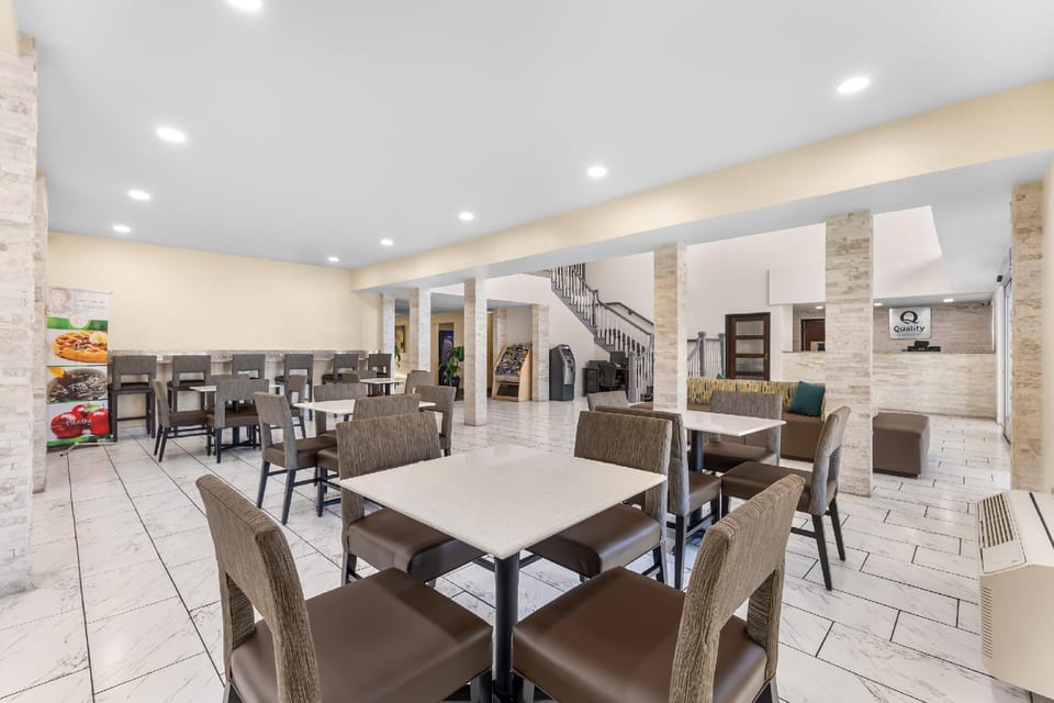 Quality Inn & Suites Salt Lake City Airport West Hotel in Salt Lake City