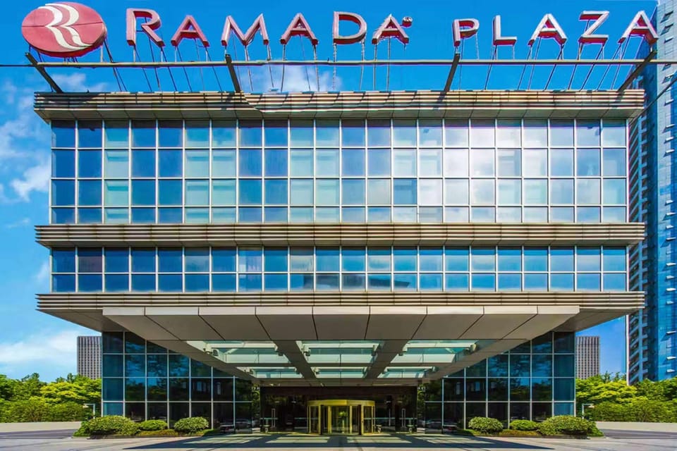 Ramada Plaza by Wyndham Hangzhou Riverside Hotel in Hangzhou