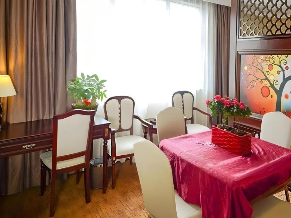 Sun Island Holiday Hotel Hotel in Shenzhen