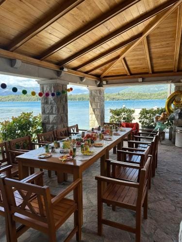 Apart-hotel Villa Lav Hotel in Kotor Municipality