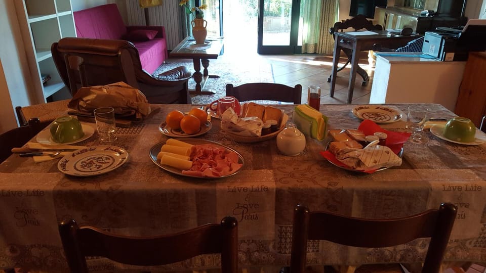 Orto degli Ulivi Hotel in Tuscany