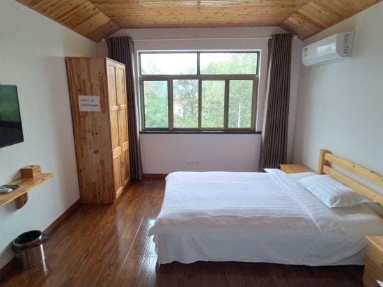 Shatang Farmhouse Hotel in Zhejiang