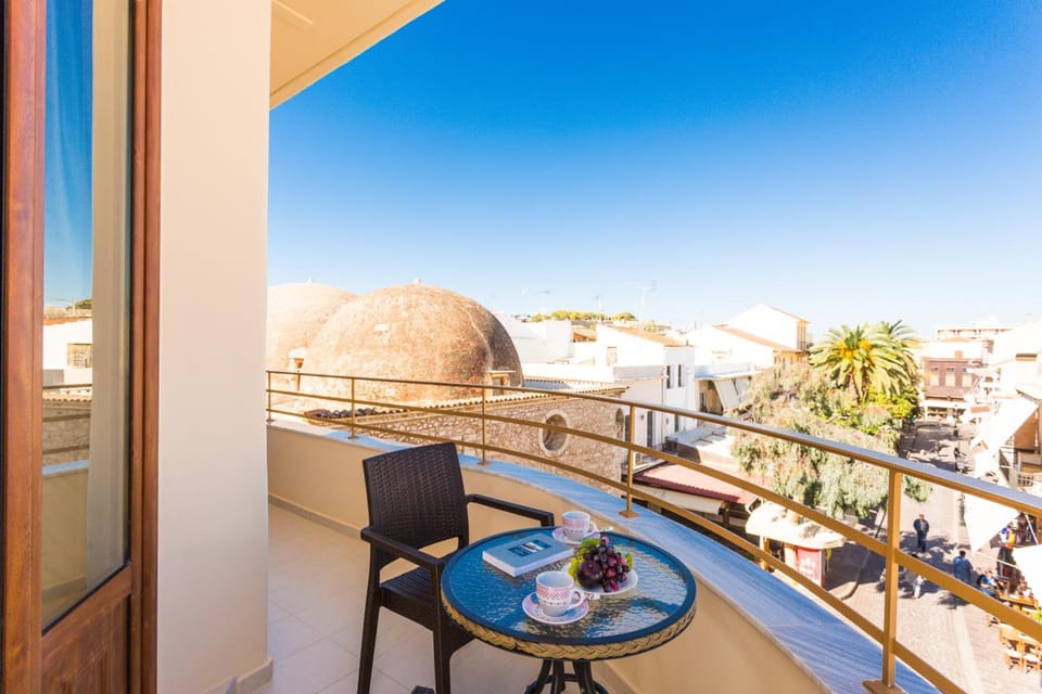 Polyxenia Suites Hotel in Rethymno
