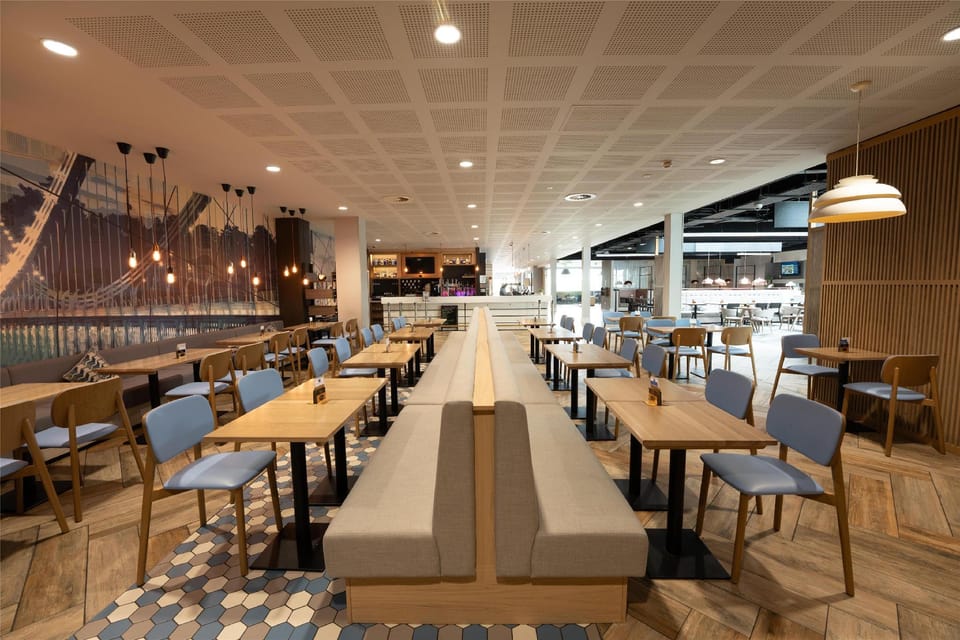 Hampton by Hilton Bristol Airport Hotel in Wales