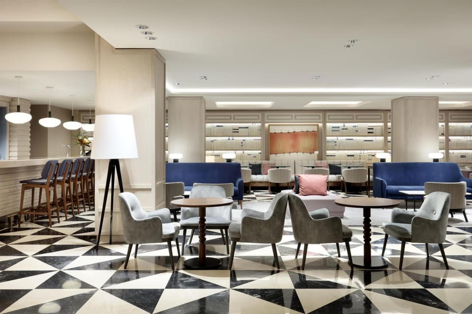 Bar/lounge