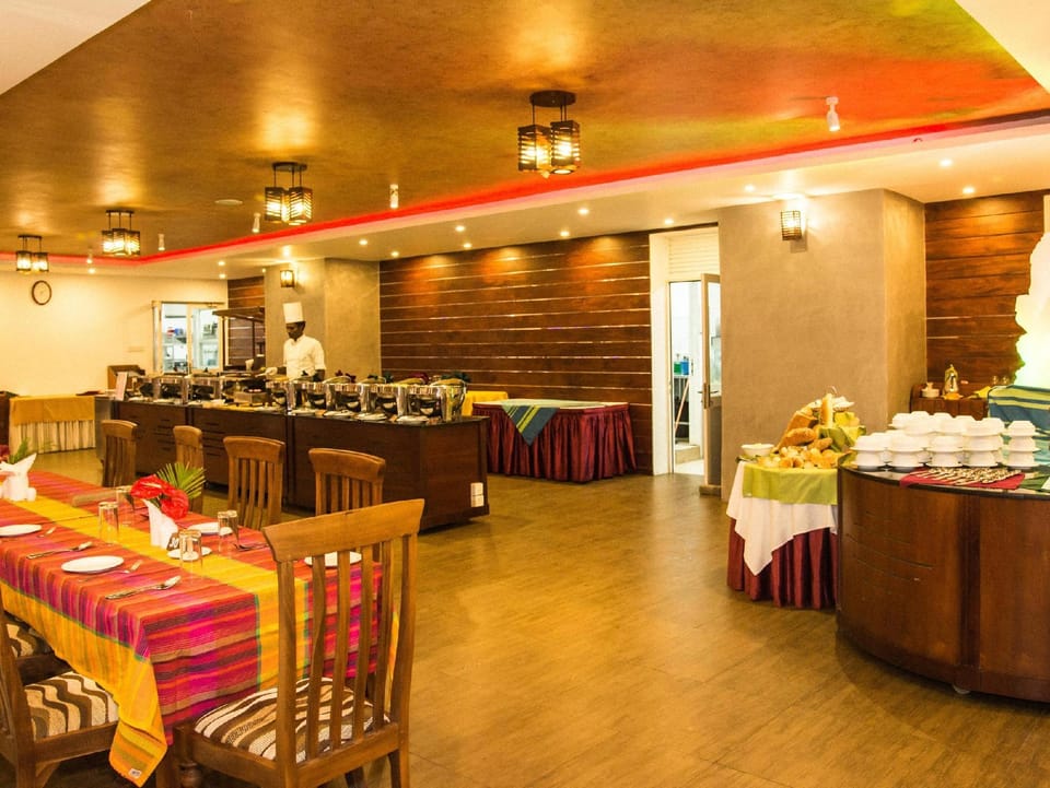 Paradise Beach Hotel Resort in Negombo