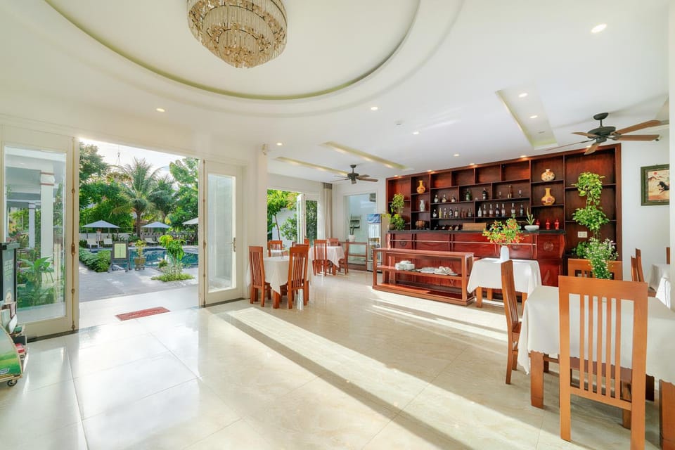 Hoi An Palmy Villa Hotel in Hoi An