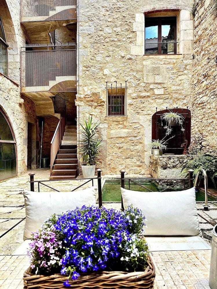 Residence AS Palau dels Alemanys Apartment hotel in Girona
