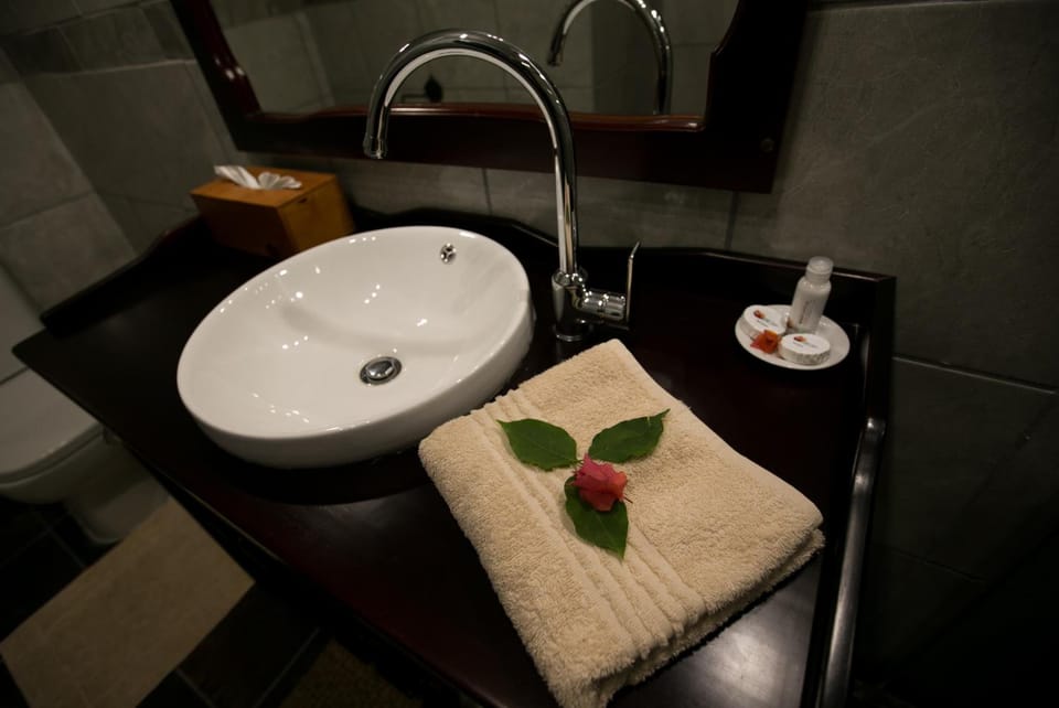 Island Safari Lodge Lodge in Africa