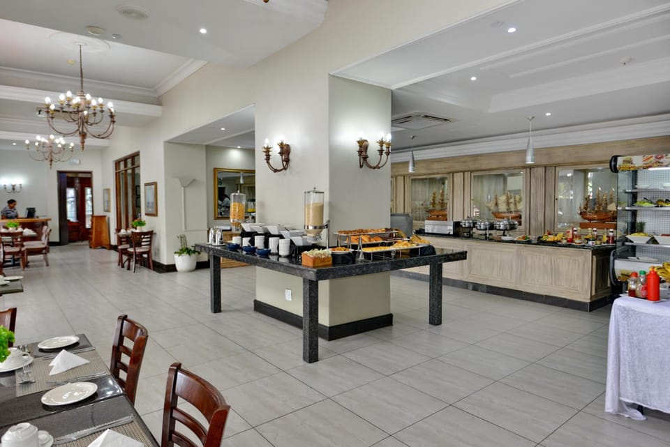 Balmoral Hotel Hotel in Durban